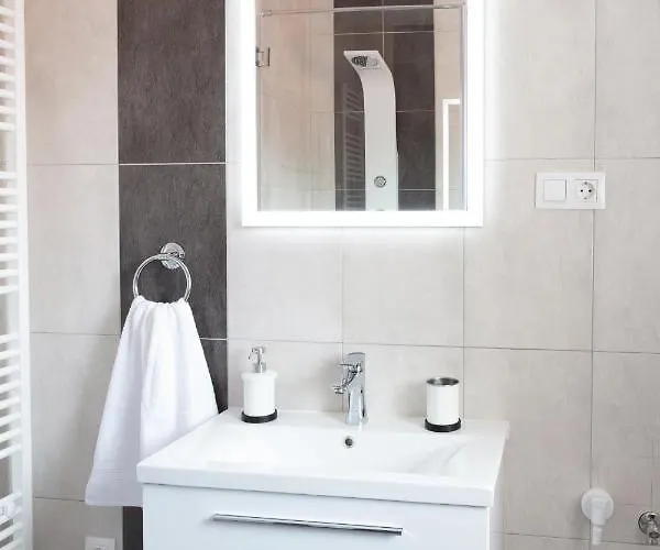 Trend Apartmanhaz -vizslas * Vizslas